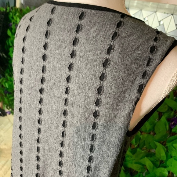 Saint Tropez West Women’s Medium Black & Gray Overlay Cutout Pattern Tank Dress - Picture 10 of 12
